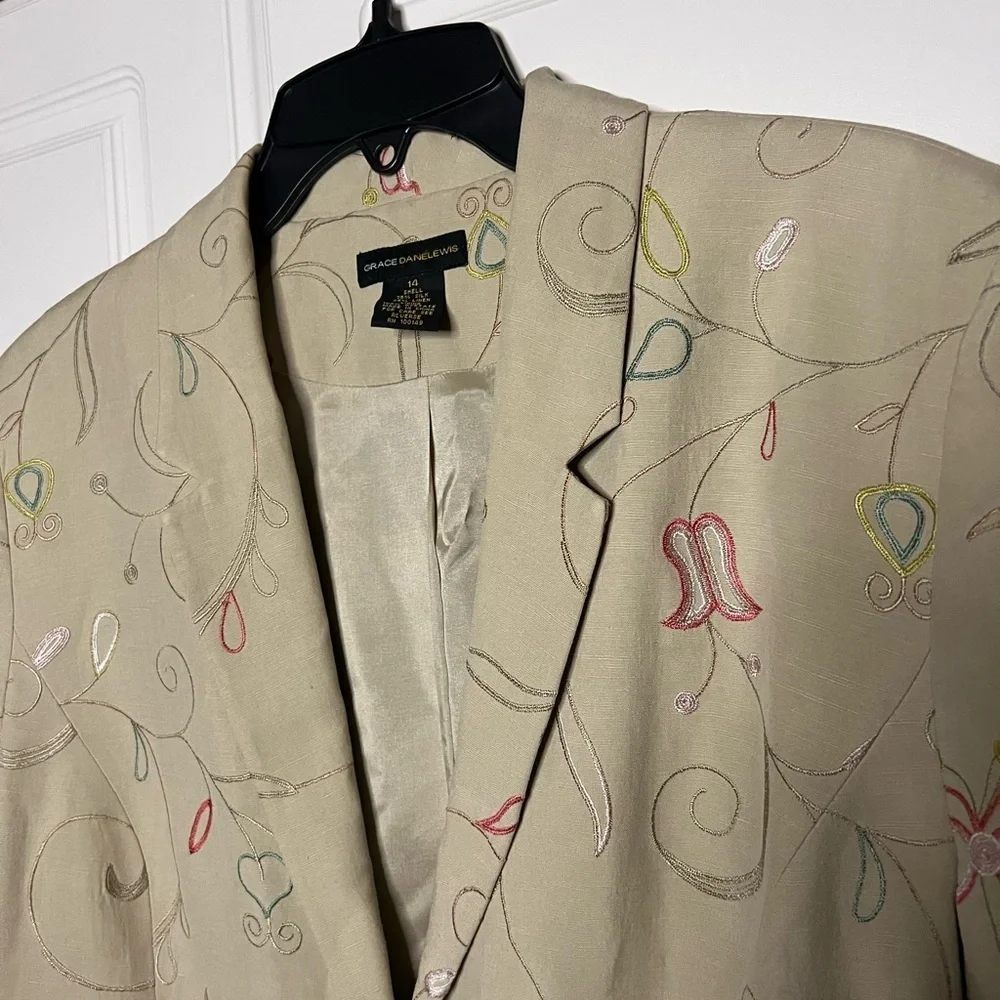 Grace Dane Lewis silk-linen embroidered blazer